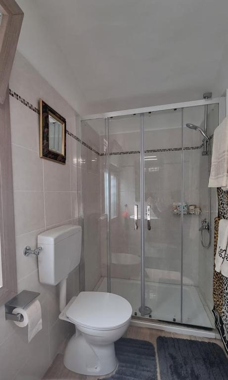 Beautifully Restored Romantic Apartment In The Centre Of Historic Dolcedo Extérieur photo